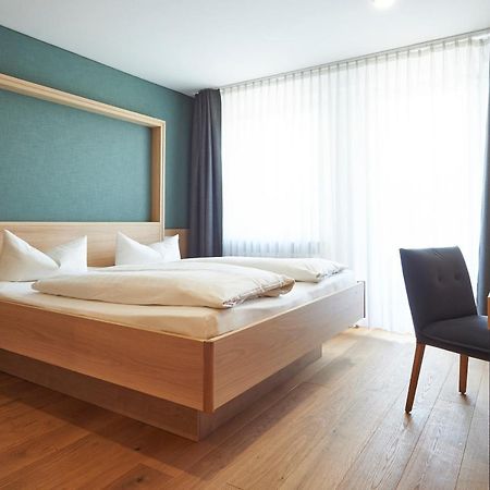 Hotel Zur Schoenen Aussicht Marktheidenfeld Bagian luar foto