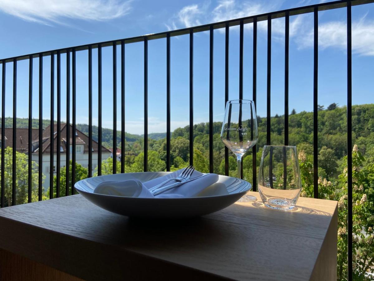 Hotel Zur Schoenen Aussicht Marktheidenfeld Bagian luar foto