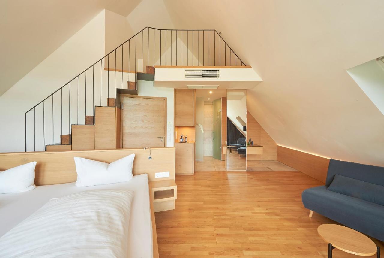 Hotel Zur Schoenen Aussicht Marktheidenfeld Bagian luar foto