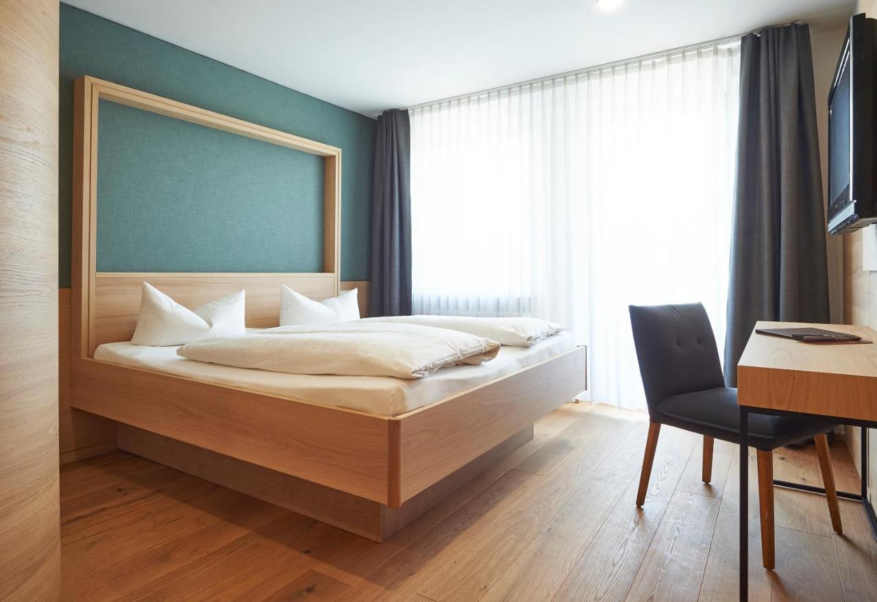 Hotel Zur Schoenen Aussicht Marktheidenfeld Bagian luar foto